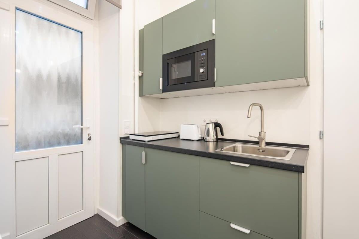 Apartmán Mini - New - Elegant Downtown Retreat *